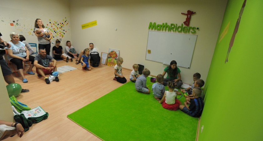 Zapraszamy na Lato Pełne Matematyki z MathRiders dla dzieci 6-12 lat!