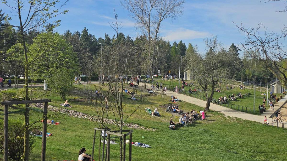 Tłumy nad zalewem Sosina