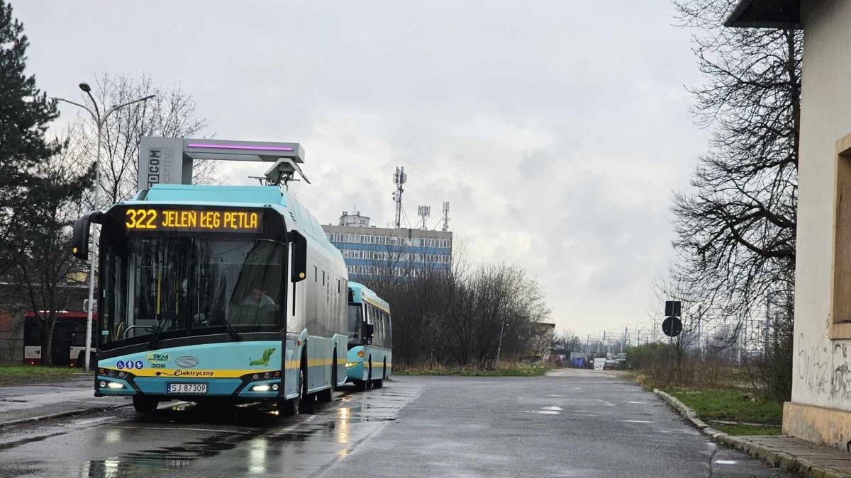 Ruszyła linia autobusowa 322