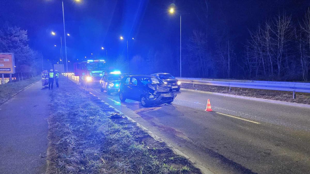 Kolizja przy ul. Grunwaldzkiej. Dwie osoby zatrzymane