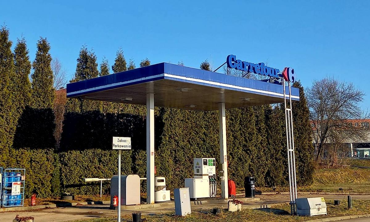Stacja Carrefour zaprasza klientów