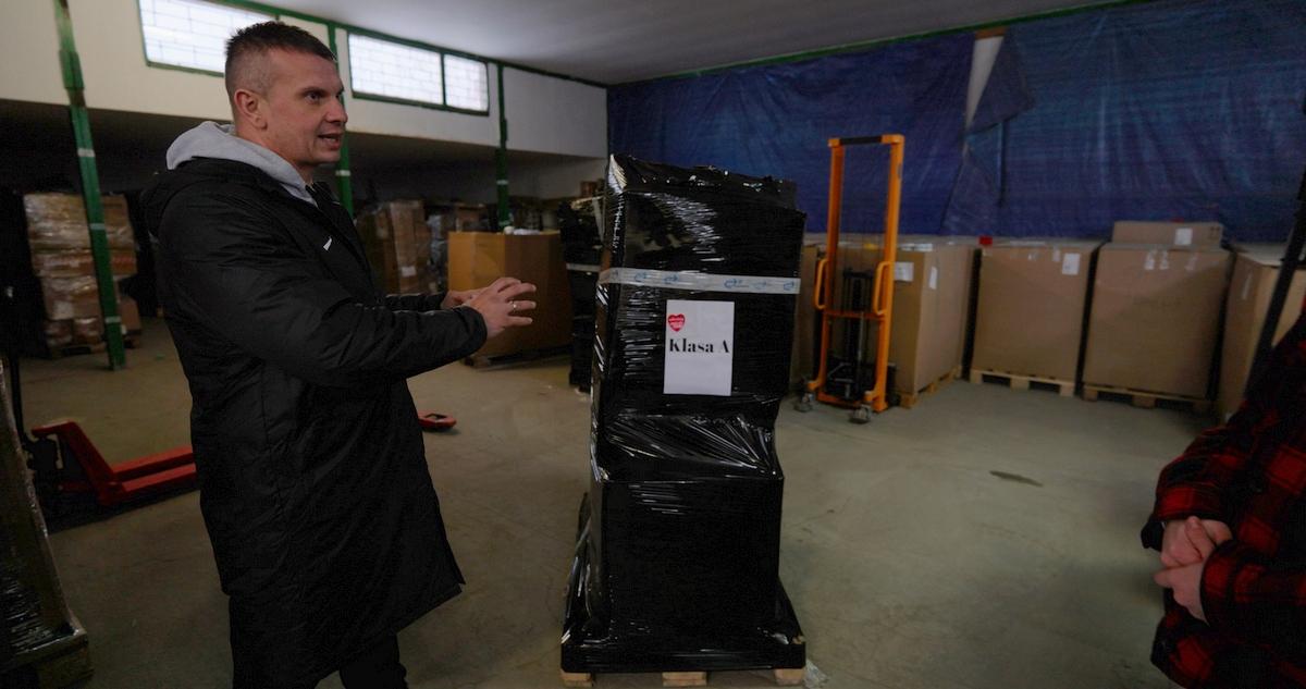 32. Finał WOŚP – kolejne aukcje charytatywne. Do wylicytowania m.in. paleta niespodzianka ze zwrotów konsumenckich
