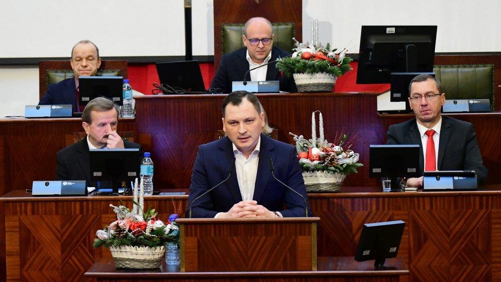 Będzie wsparcie dla rodzin ofiar wypadku Jaworzna od samorządu województwa