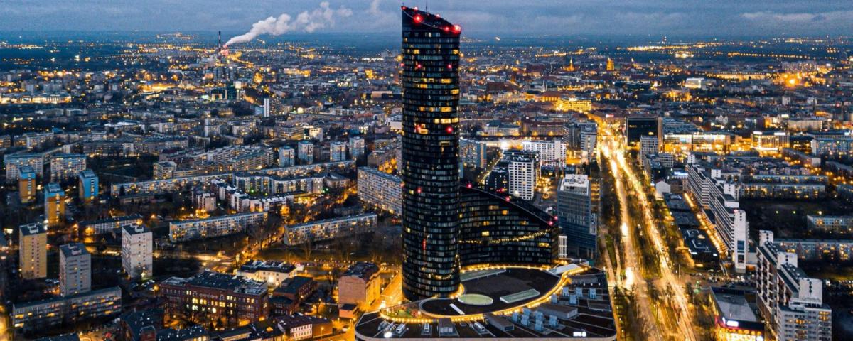 Zarezerwuj Apartament w Centrum Wrocławia – Luksusowe Noclegi w Sky Tower
