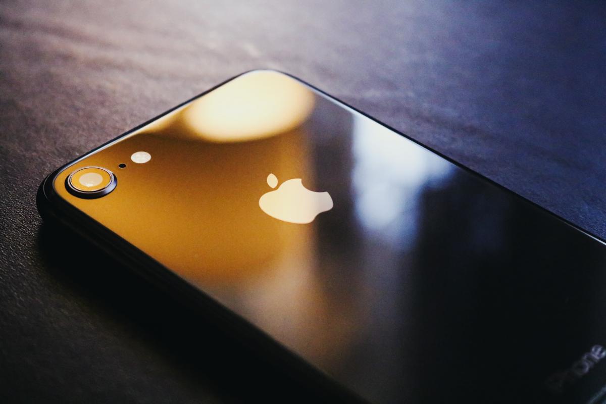 Od iPhone 2G do modelu 8 generacji