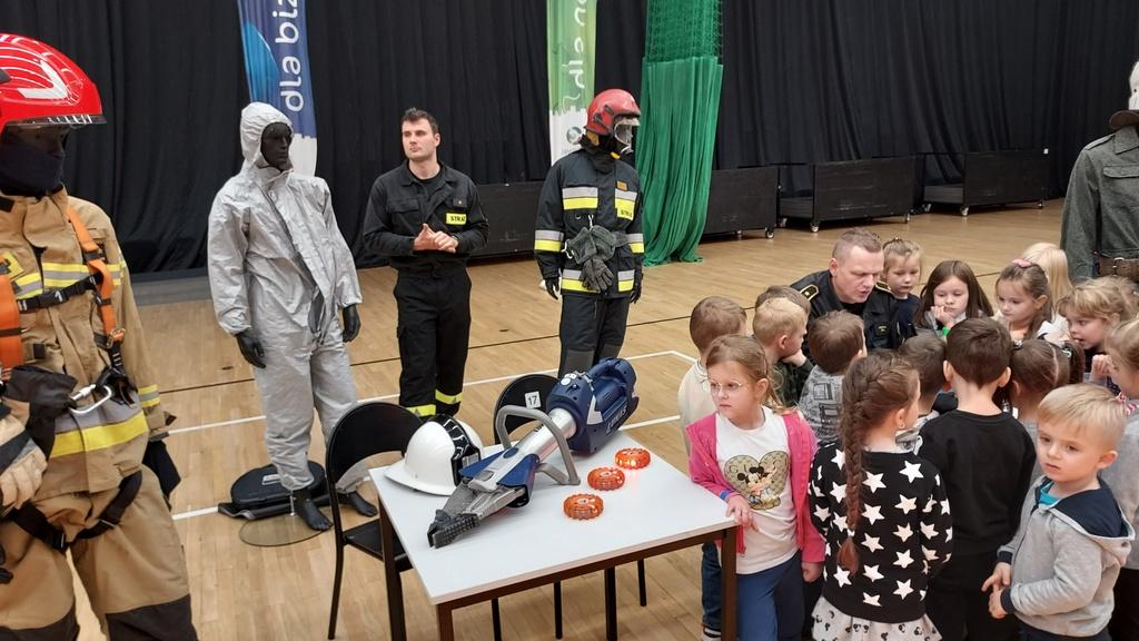 Akademia bezpieczeństwa z przedszkolakami