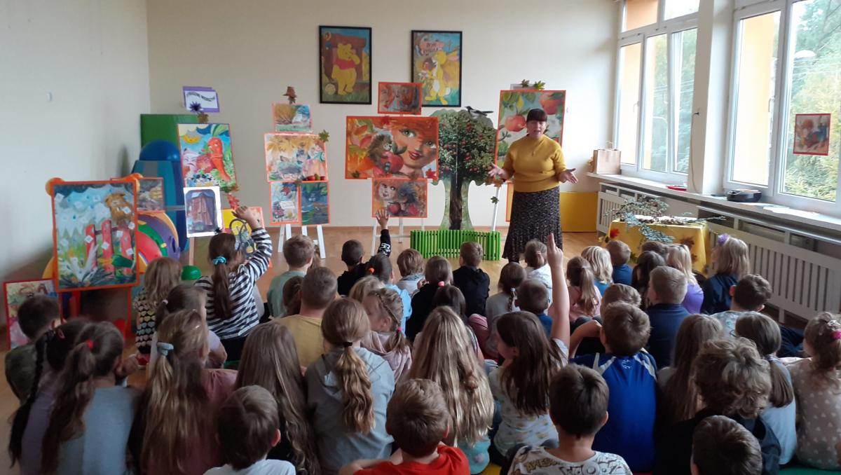 Spotkanie autorskie z jaworznicką poetką w Szkole Podstawowej nr 14