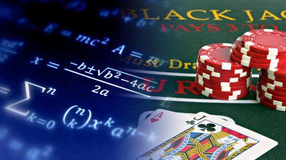 Jak się gra w blackjacka? Czy strategia liczenia kart jest warta uwagi i ma sens?