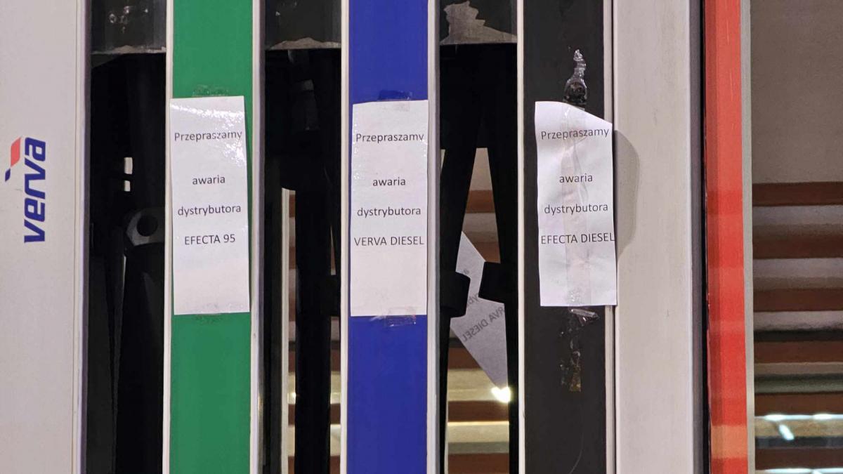 Awaria dystrybutorów na jaworznickiej stacji Orlenu