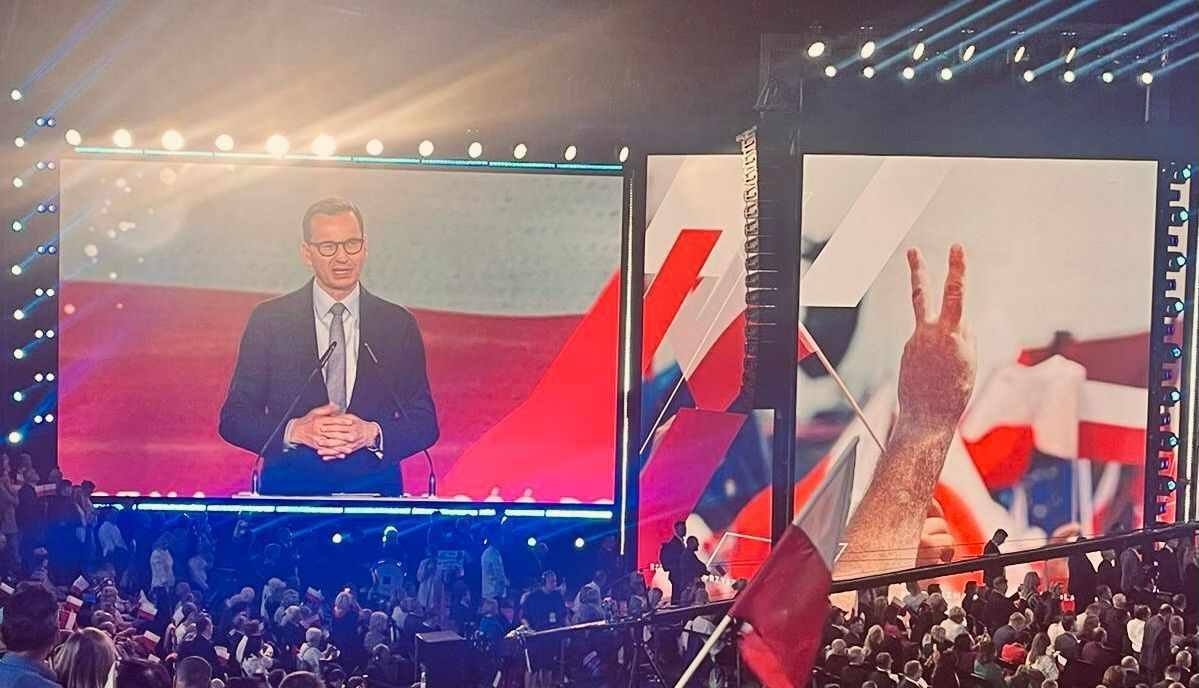 Konwencja PiS w Katowicach rozpoczęta