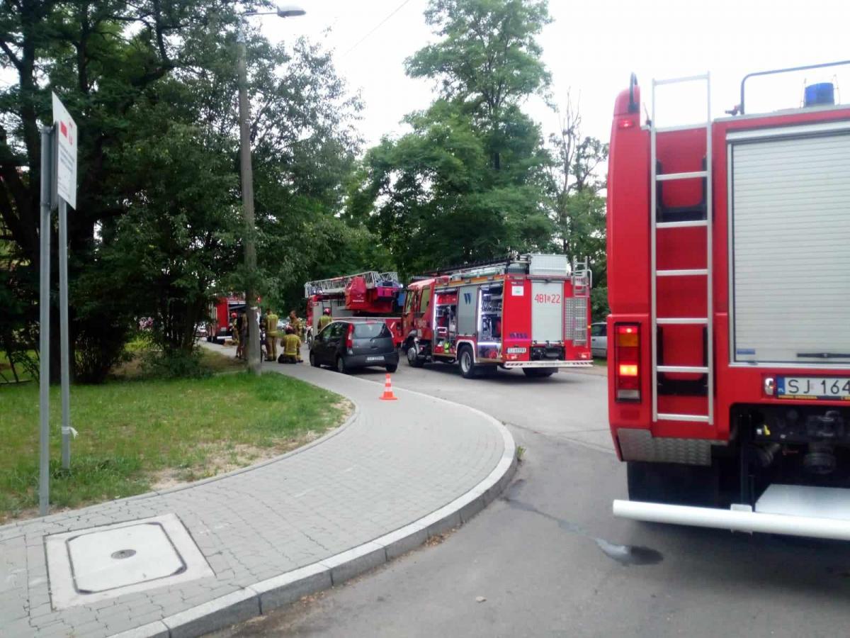 Interwencja strażaków przy ul. Chopina. Przyczyną zadymione mieszkanie