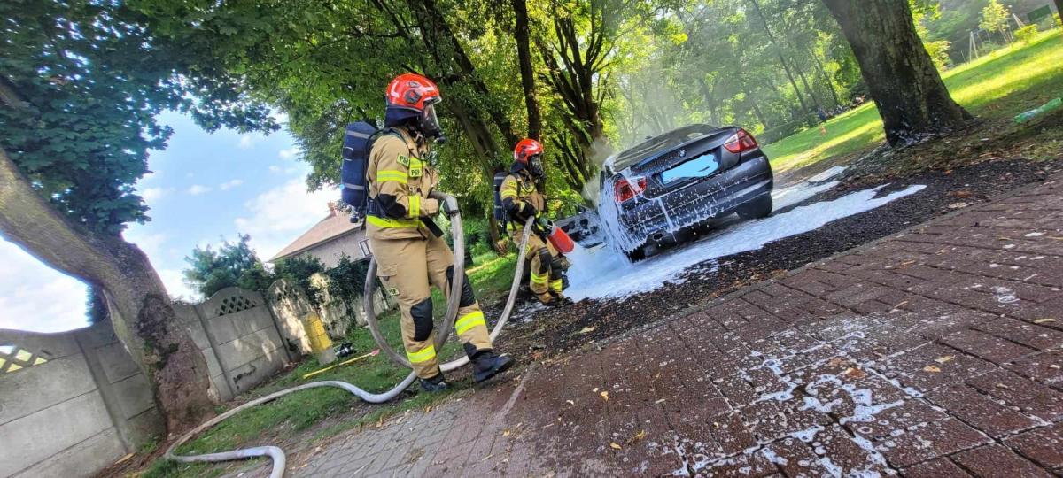 Pożar samochodu przy ul. Celników