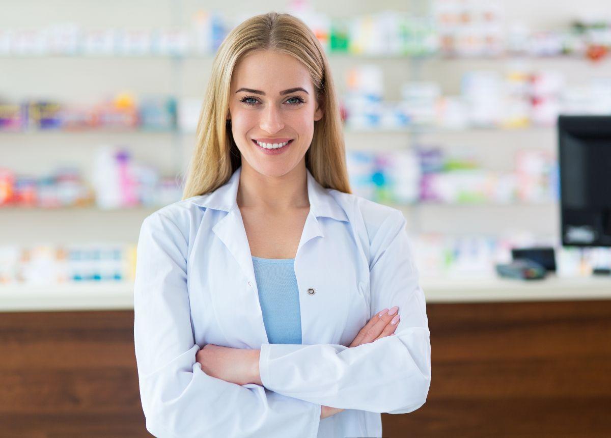 Praca: technik i magister farmacji do apteki w Jaworznie