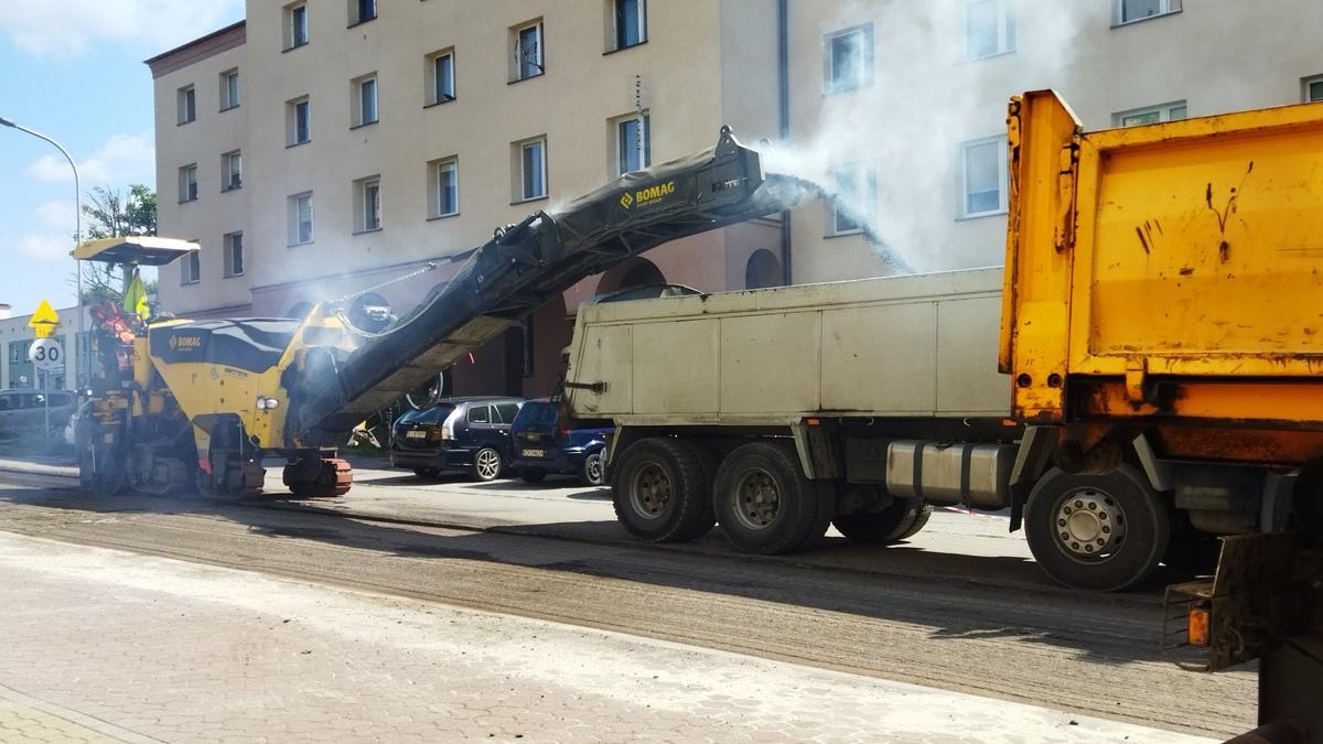 Na Osiedlu Stałym rozpoczęła się wymiana nawierzchni