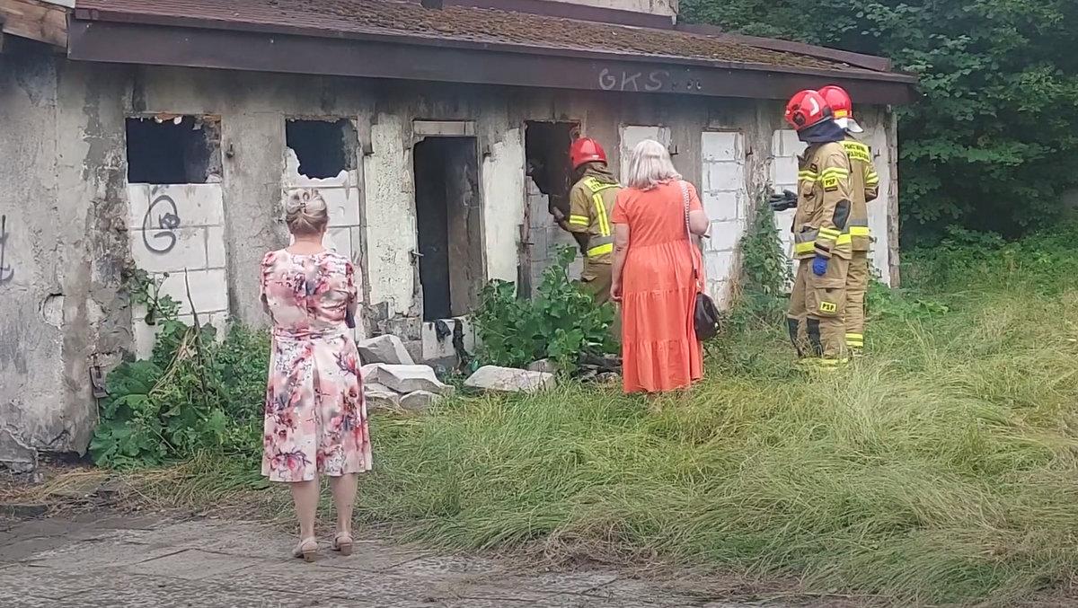 Śmieci przyczyną pożaru pustostanu na Pieczyskach