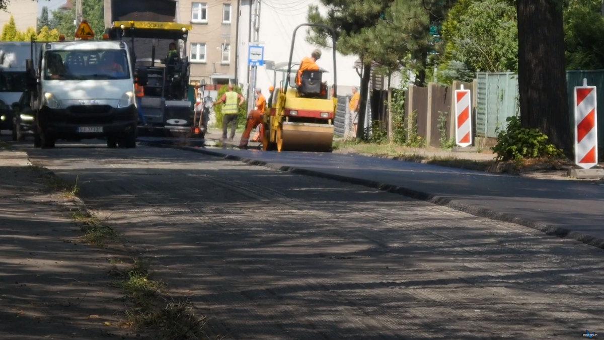 Trwa wymiana nawierzchni ul. Górnośląskiej w Jaworznie