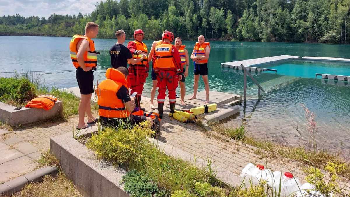 Strażacy ratowali samych siebie na 