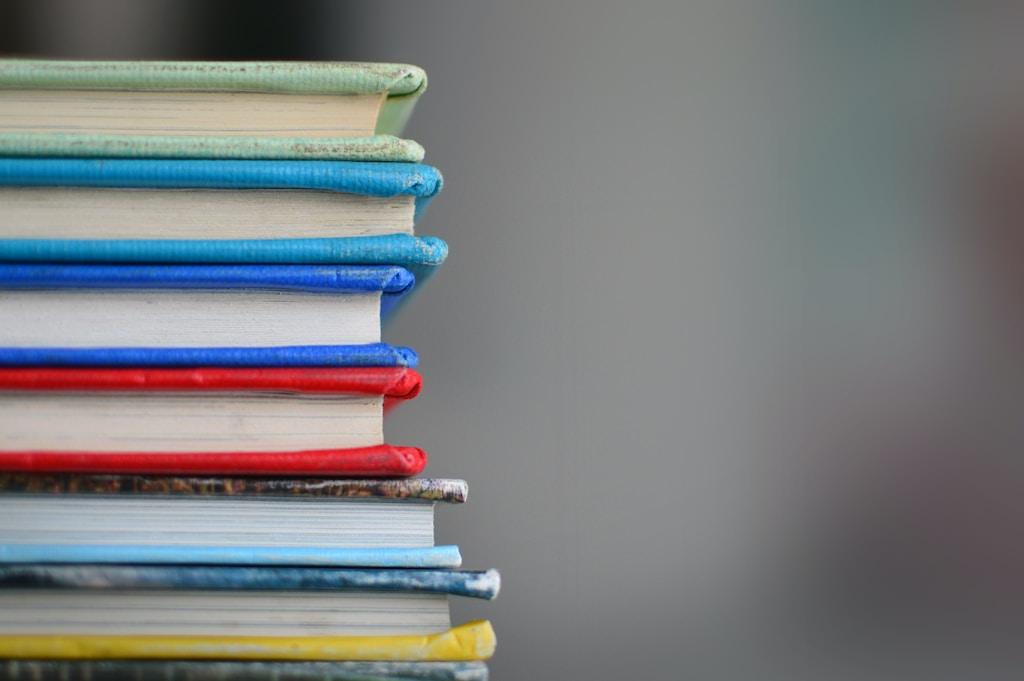 Kryminał – co to takiego i dlaczego tak często czytamy książki kryminalne?