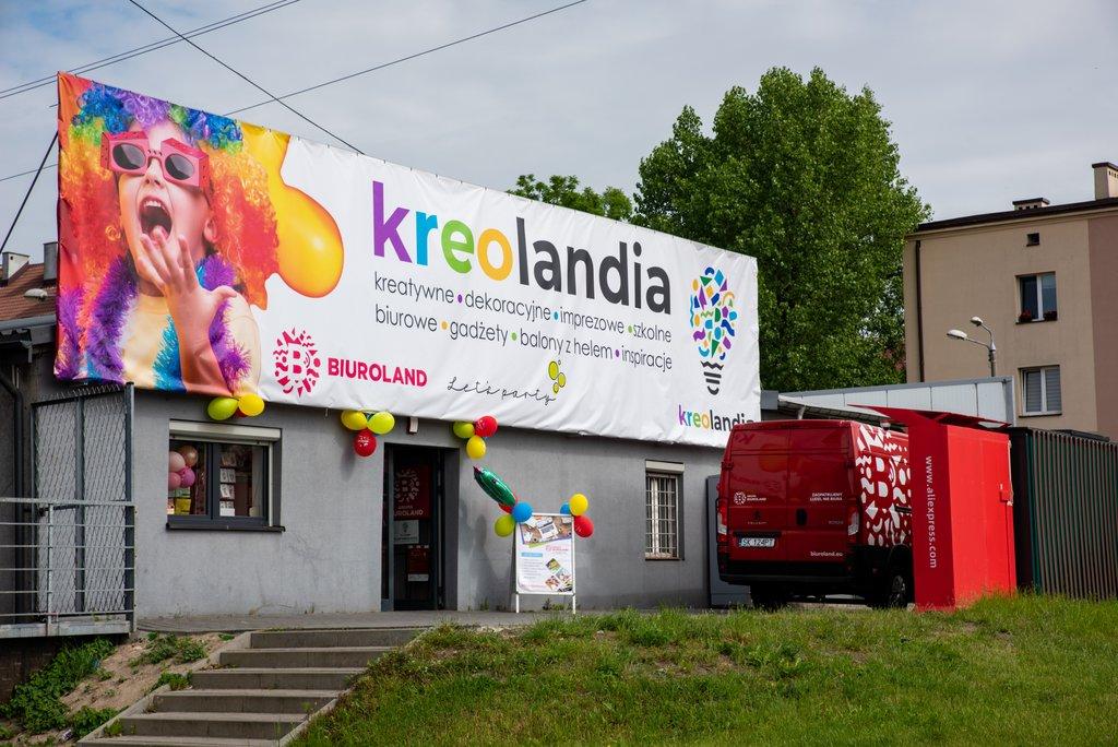 Firma Biuro-LAND przeniosła swój sklep firmowy