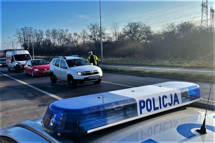 Pijana 43-latka zawoziła 11-letnigo syna do szkoły. Miesiąc wcześniej straciła prawo jazdy