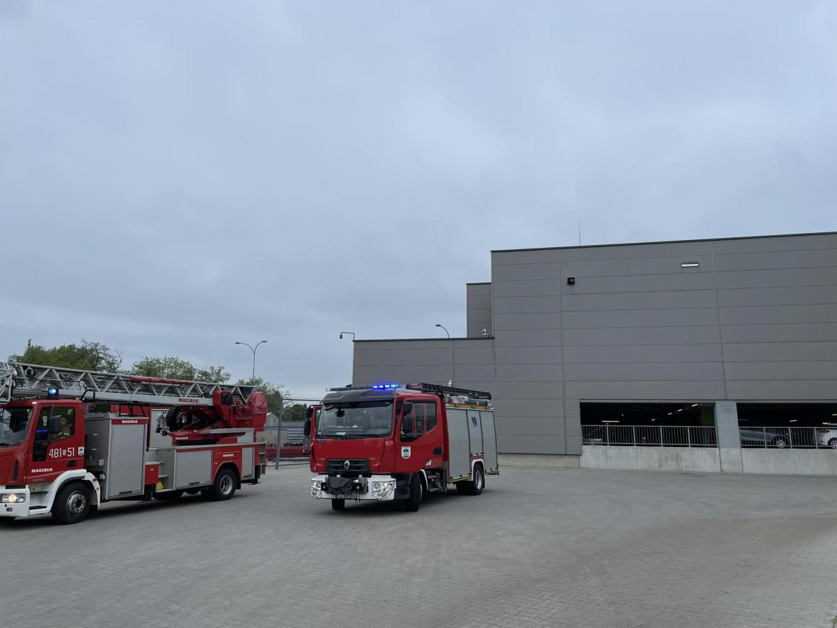 Fałszywy alarm w galerii Galena