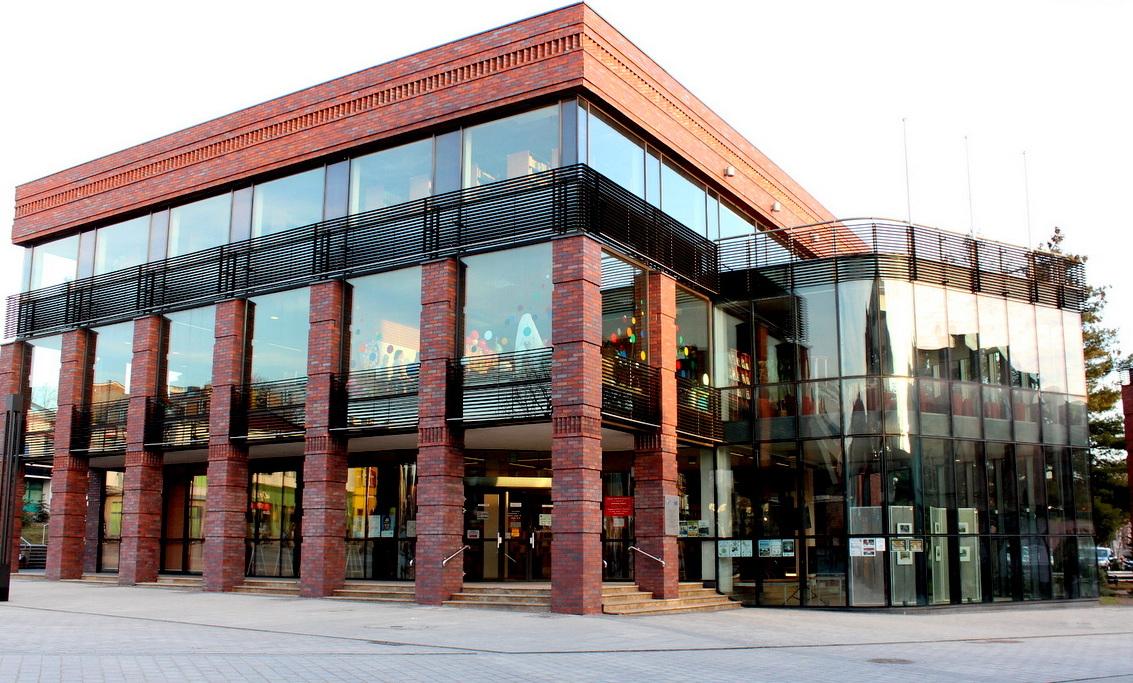 Zmiany organizacyjne w ramach działalności jaworznickiej Biblioteki Głównej