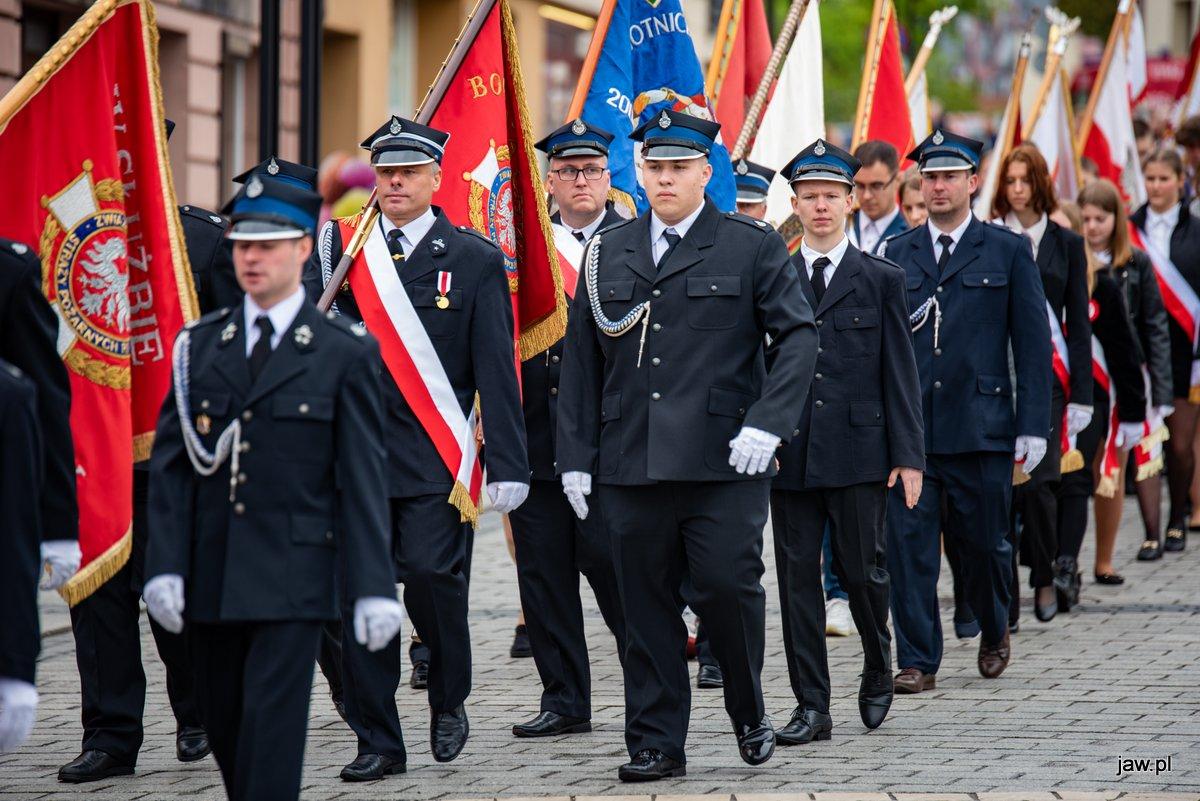 Obchody 232. rocznicy uchwalenia Konstytucji 3 Maja odbyły się na rynku w Jaworznie