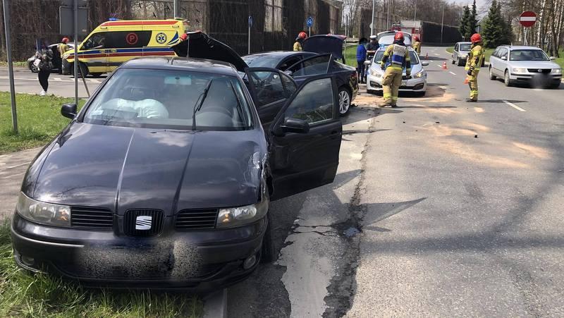27-letnia kobieta kierująca Jaguarem sprawcą kolizji na Osiedlu Stałym