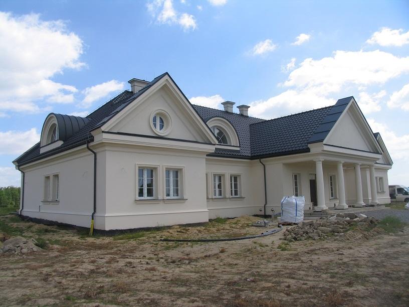 GrodGzyms - sztukateria ścienna, gzymsy, listwy przypodłogowe
