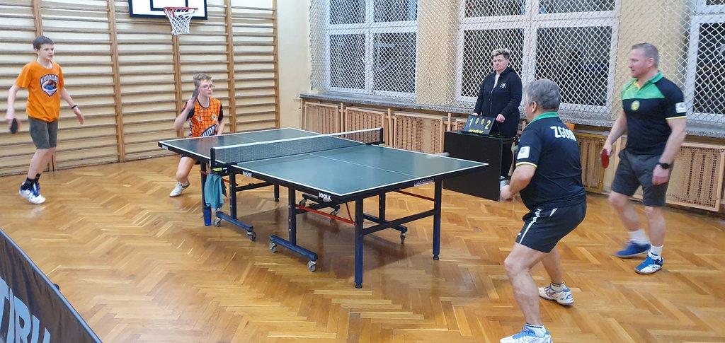 13. kolejka ligi tenisa stołowego ze zwycięstwem jaworznian