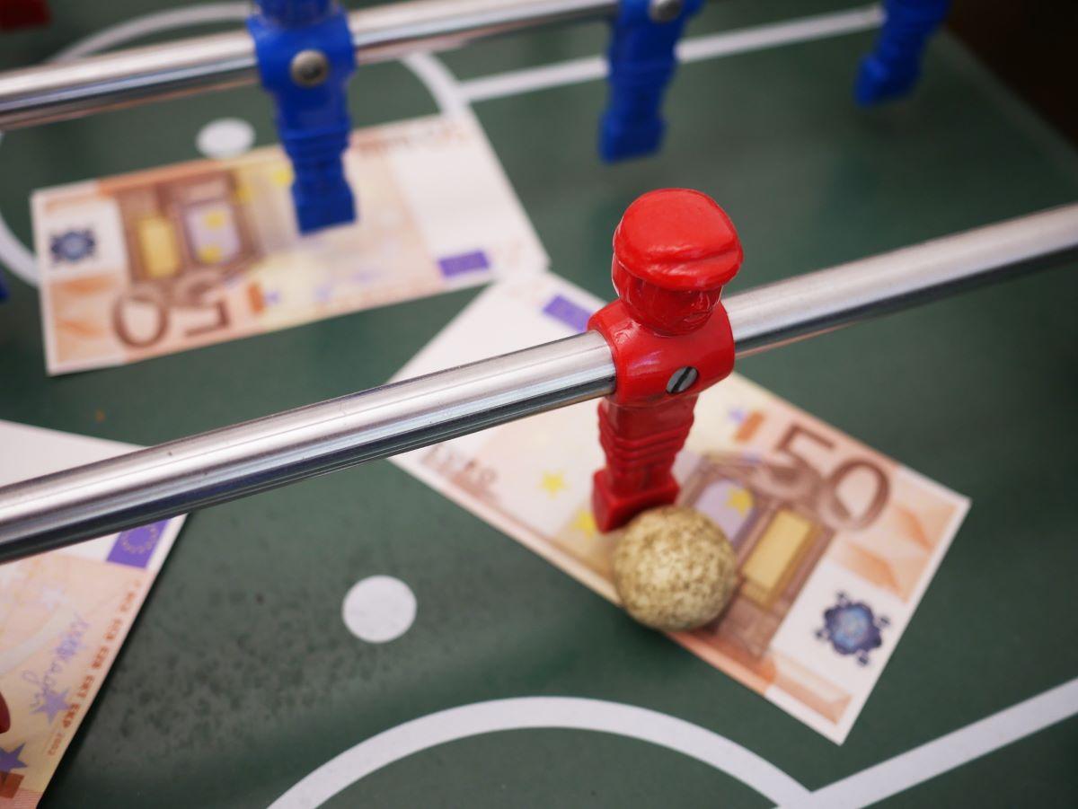 Najlepsze strategie obstawiania zakładów sportowych online