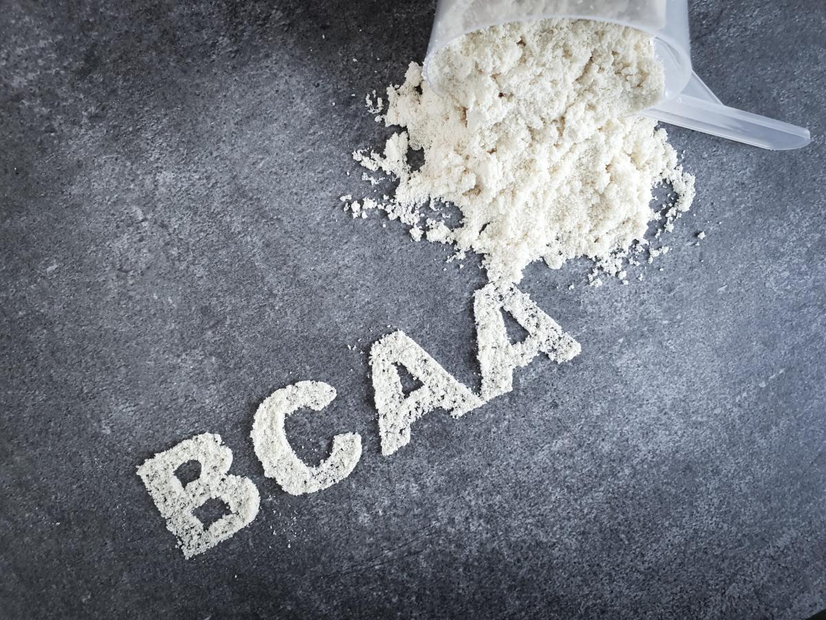 BCAA: Co to jest i jakie są korzyści z ich stosowania?