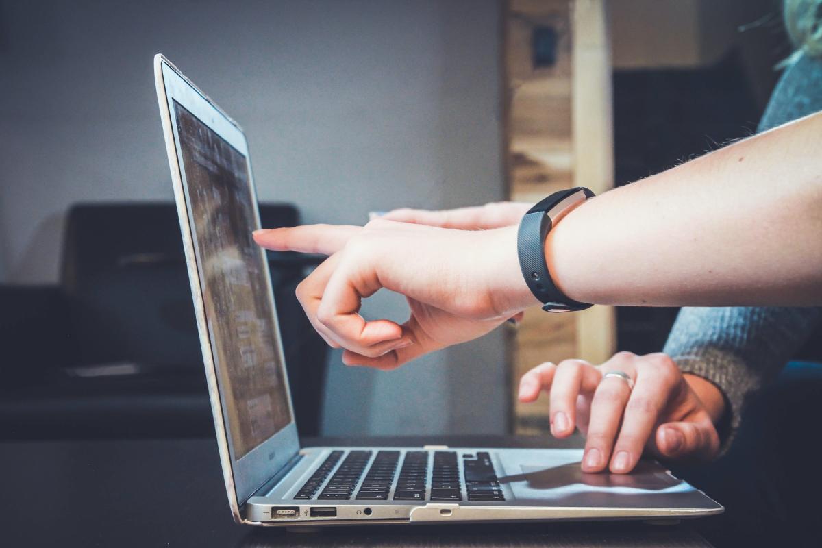 Złota rączka - czy rozchwytywany fachowiec potrzebuje profesjonalnej strony internetowej?