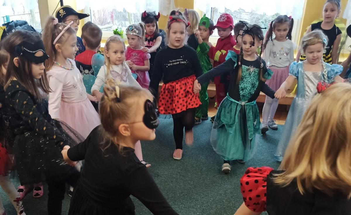 Bal karnawałowy w Przedszkolu Miejskim nr 17