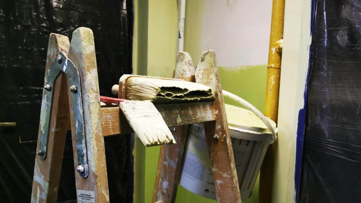 Malowanie klatek w blokach SM Górnik
