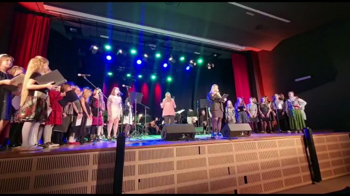 Koncert kolędowo-noworoczny na scenie MDK