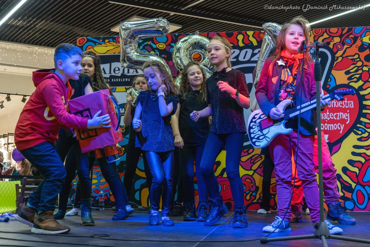 Dzieciaki z SP. 18 zrobiły niezłe SHOW podczas 31. Finału WOŚP