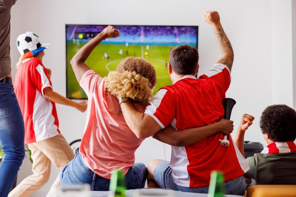 Mundial w Katarze a „L4” w Polsce, zaskakujące dane firmy Conperio
