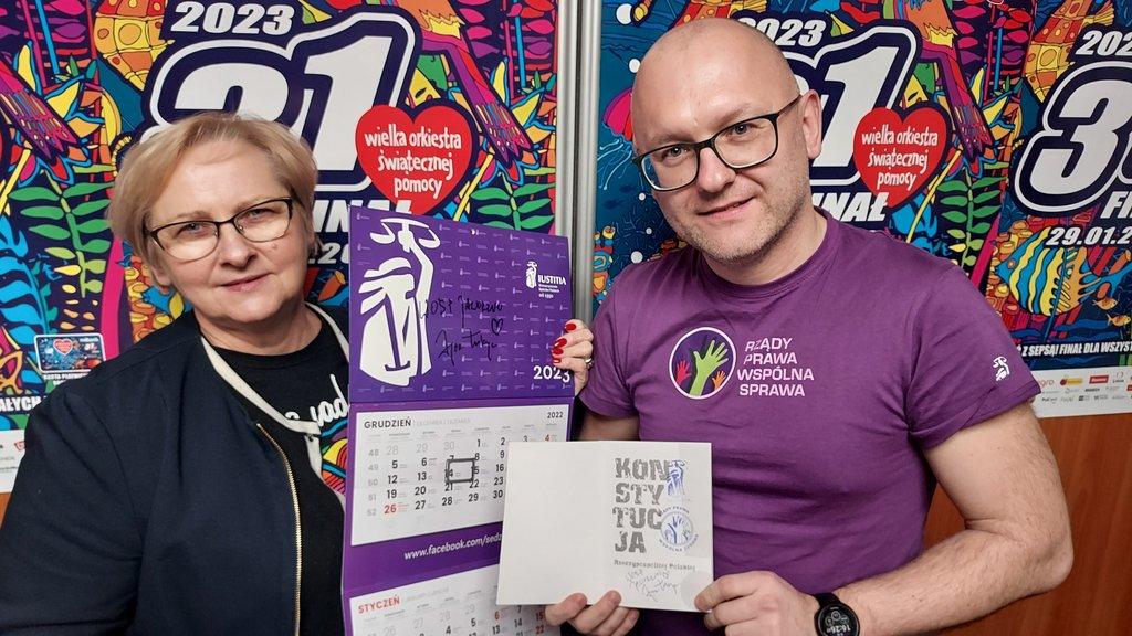 Konstytucja z autografem Igora Tuleyi trafi na aukcje WOŚP