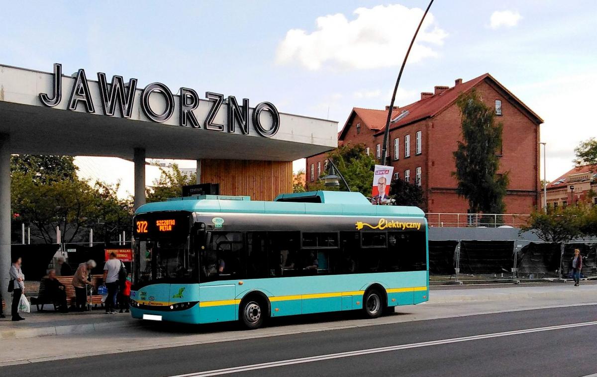 Poczekalnia dla pasażerów na przystanku w centrum? Tylko jeśli ktoś za nią zapłaci