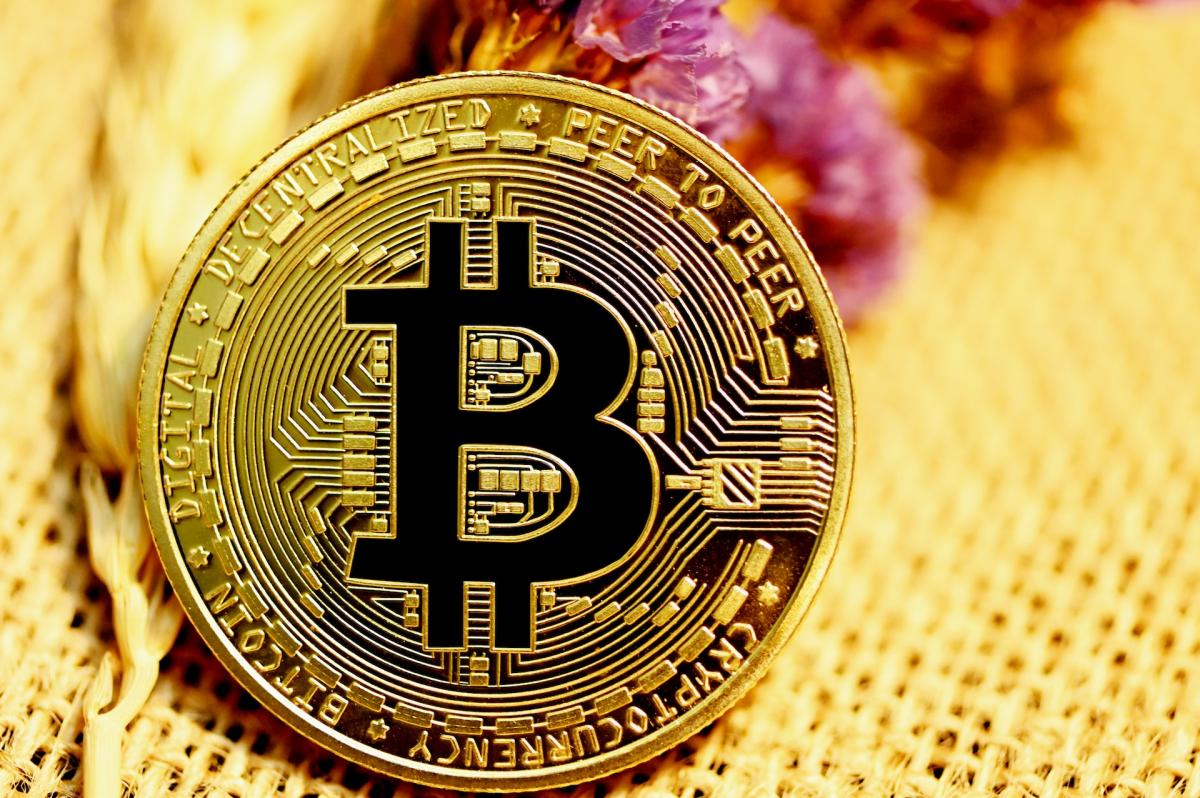 Aktualna sytuacja na rynku kryptowalut – czy kurs bitcoina chyli się ku upadkowi?