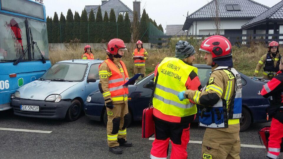 Wypadek masowy. Zamknięty fragment obwodnicy - UWAGA to są ćwiczenia