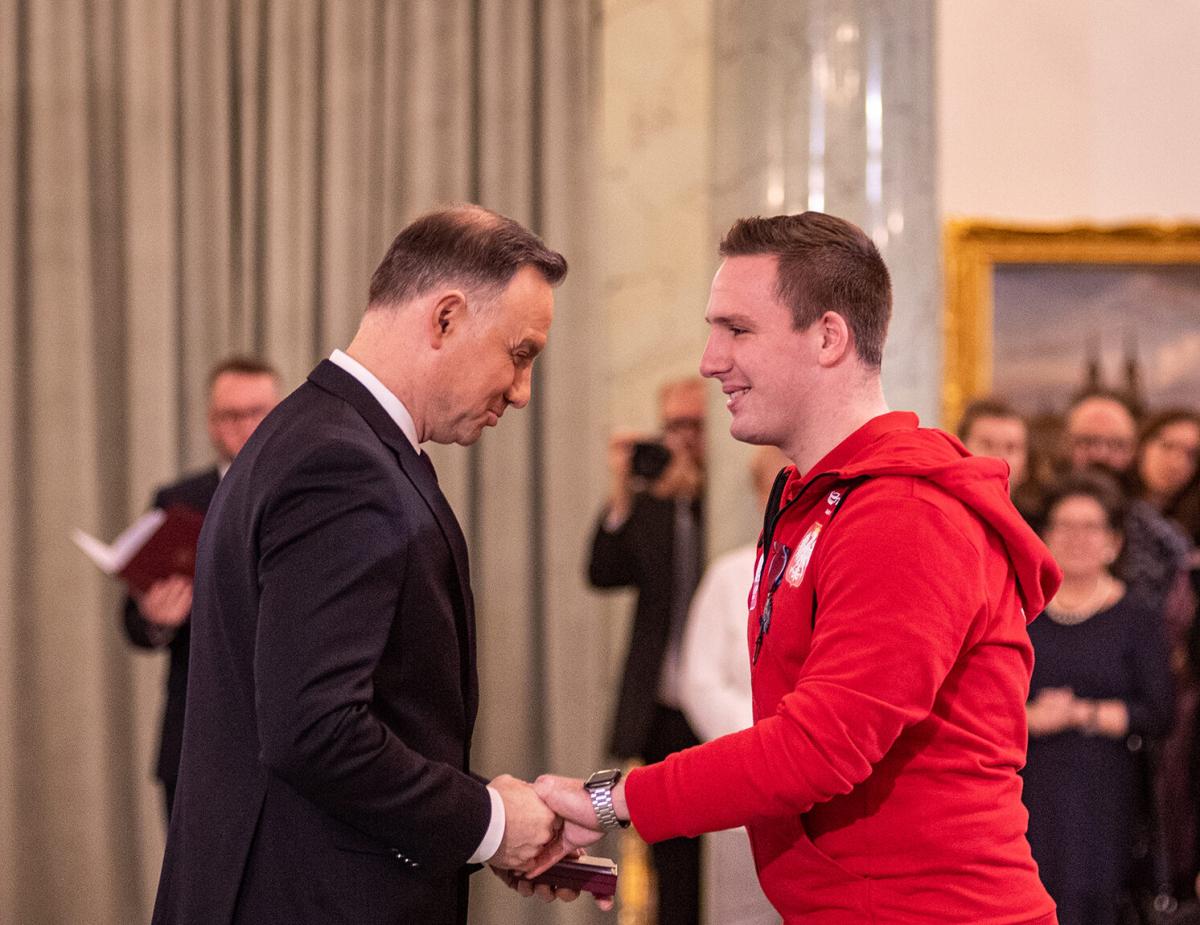 Igor Woźniak z Jaworzna odznaczony przez prezydenta Andrzeja Dudę