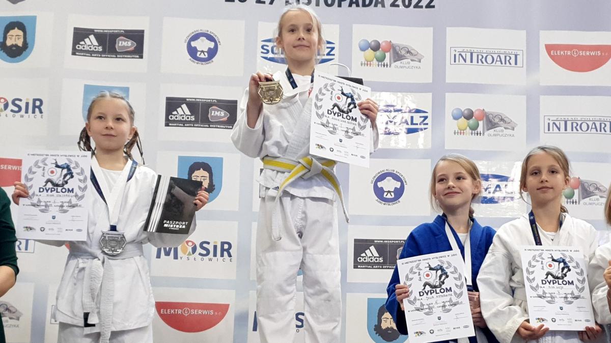 8 medali zawodników GujaKan Jaworzno w turnieju judo