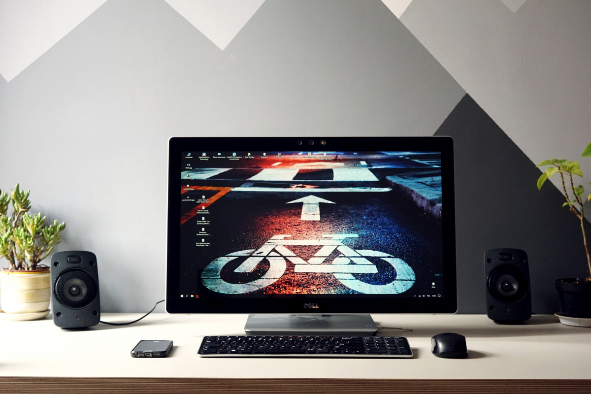 Monitor panoramiczny czy ultra szeroki? Wszystko, co musisz o nich wiedzieć