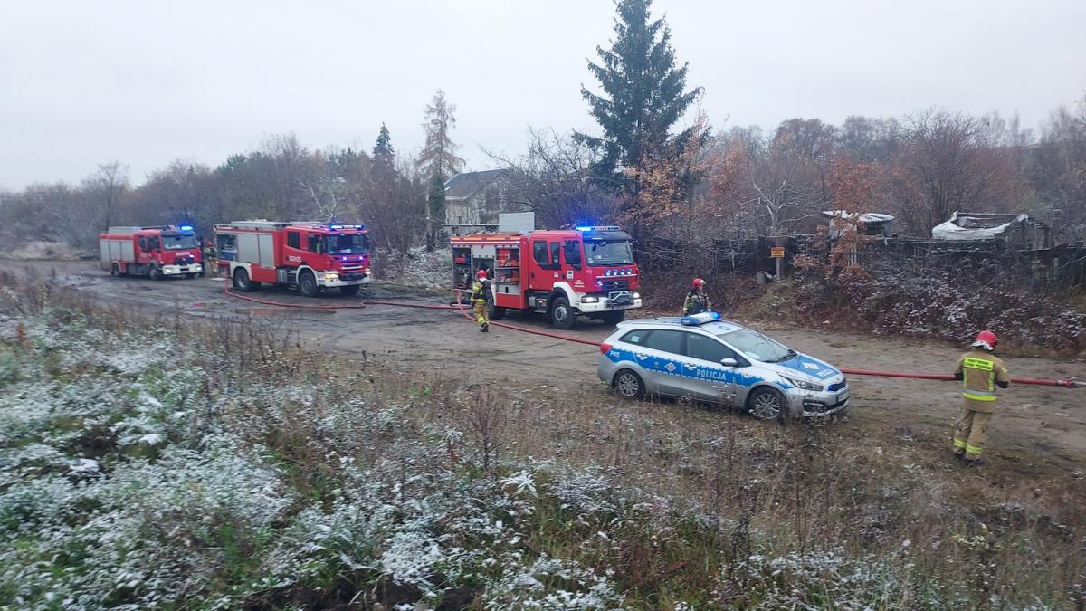 Pożar na działkach przy Velostradzie