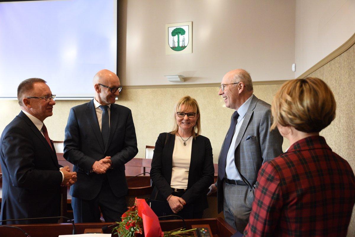 Oddziały kliniczne w jaworznickim szpitalu otwarte — studenci będą się uczyć zawodu w Jaworznie