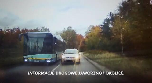 5000 zł mandatu za wyprzedzanie autobusu