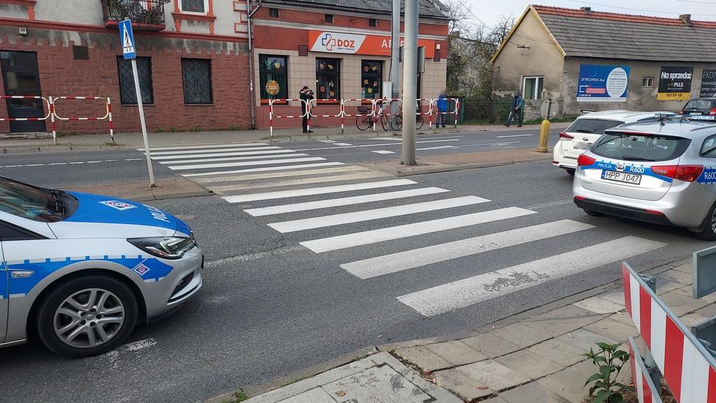 25-letnia kobieta potrącona na pasach w Byczynie trafiła do szpitala w bardzo ciężkim stanie