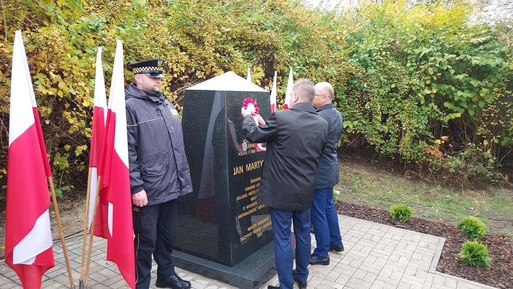 Uroczyście odsłonięto obelisk Janka Martyniaka